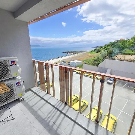 Paradiso - Private Apartment-bsr-1 نيسيبار