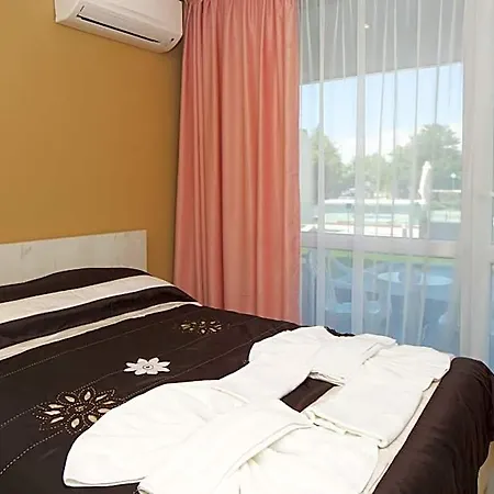 Paradiso - Private Apartment-bsr-1