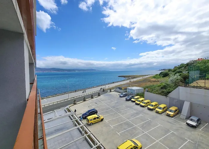 Paradiso - Private Apartment-bsr-1 네세부르